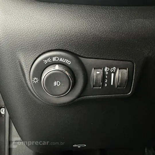 COMPASS LONG. T270 1.3 TB 4x2 Flex Aut.