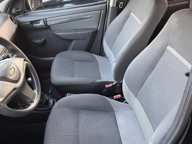 CELTA - 1.0 MPFI LT 8V 4P MANUAL