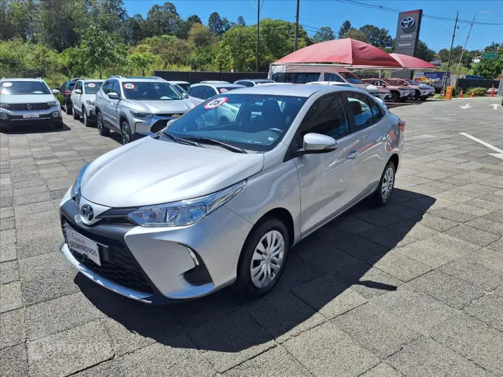 YARIS 1.5 16V FLEX SEDAN XL MULTIDRIVE