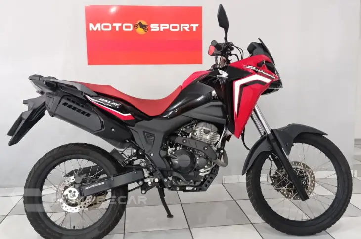 XRE 300 SAHARA RALLY