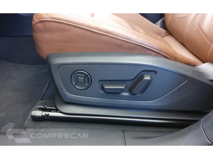 Q3 2.0 40 TFSI GASOLINA PERFORMANCE QUATTRO TIPTRONIC