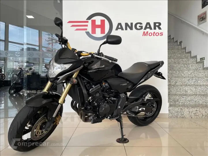 CB 600F HORNET