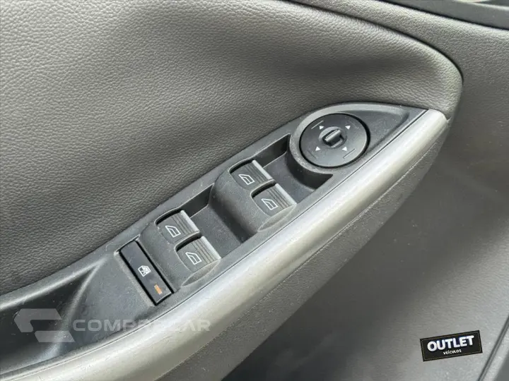 FOCUS 2.0 SE 16V FLEX 4P POWERSHIFT