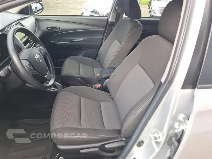 YARIS 1.5 16V FLEX SEDAN XL MULTIDRIVE