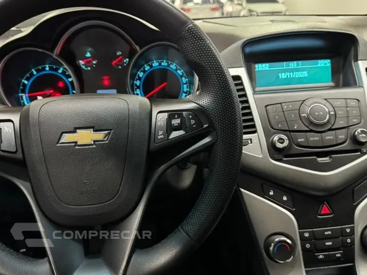 CRUZE 1.8 LT 16V FLEX 4P MANUAL