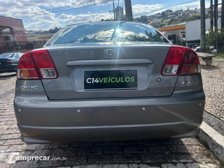 Civic Sedan LX 1.7 16V 115cv Mec. 4p