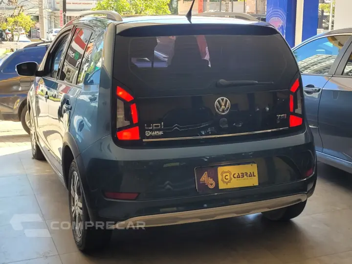up! cross 1.0 TSI Total Flex 12V 5p