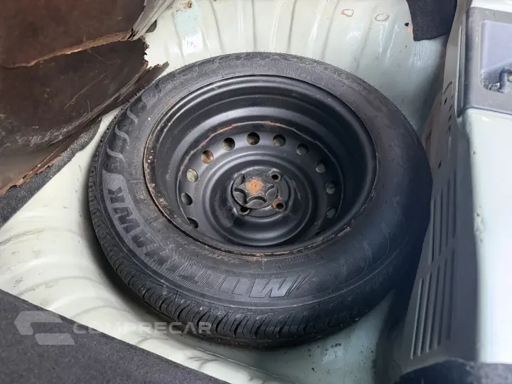 MARCH 1.6 SV 16V FLEX 4P MANUAL