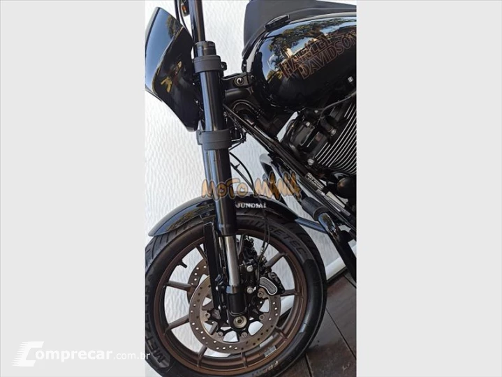 LOW RIDER S