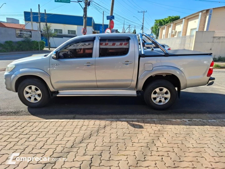 Hilux 2.7 Srv 4X2 Cd 16V Flex 4P Automático