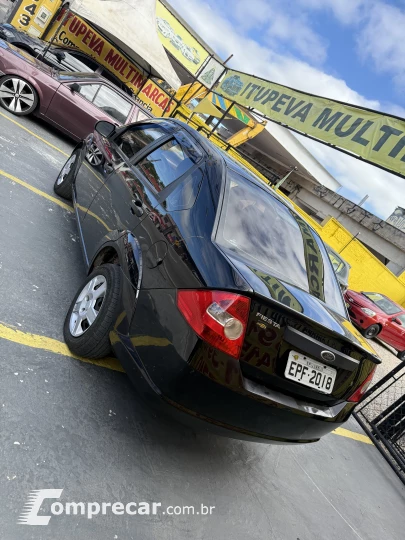 FIESTA 1.0 Rocam Sedan 8V