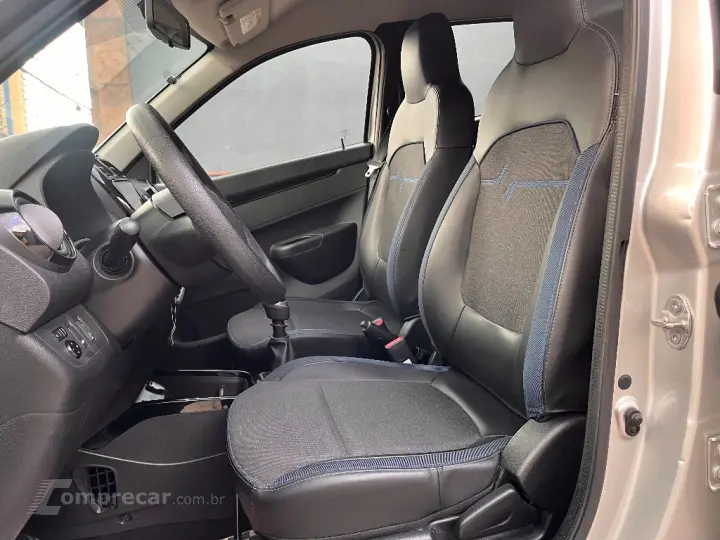 KWID Intense 1.0 Flex 12V 5p Mec.