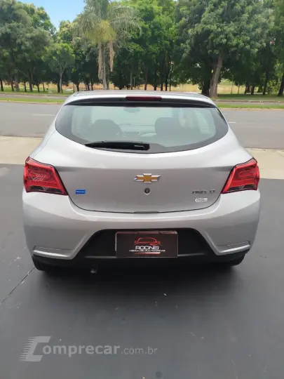 ONIX HATCH LT 1.0 8V FlexPower 5p Mec.