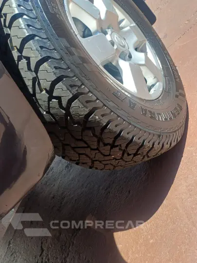 FRONTIER 2.5 S 4X4 CD Turbo EL