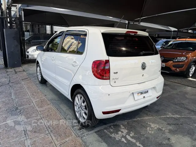 FOX - 1.6 MI 8V 4P MANUAL