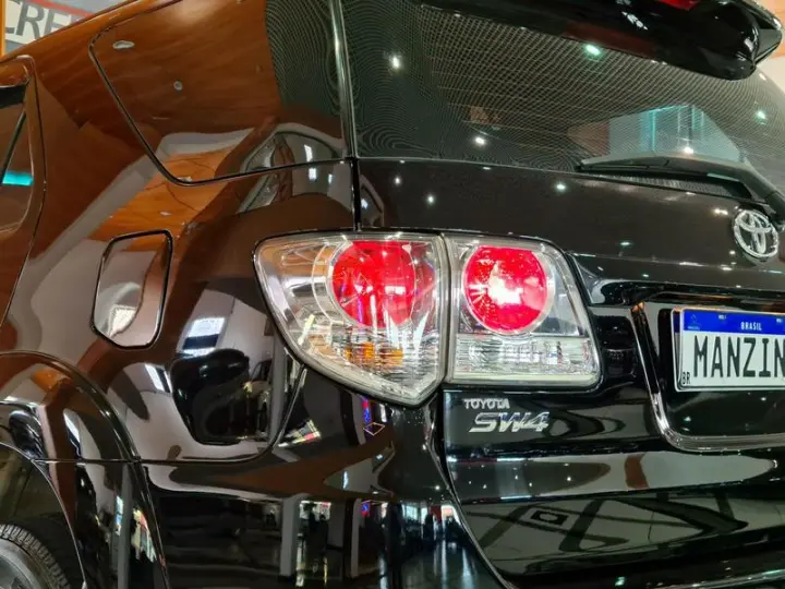 HILUX SW4 SR 4X2 2.7 AUT