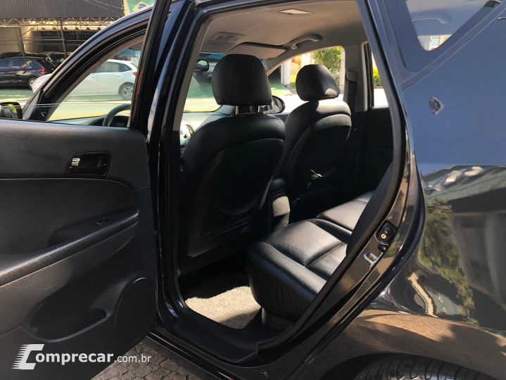 I30 2.0 Mpi 16V Gasolina 4P Automático