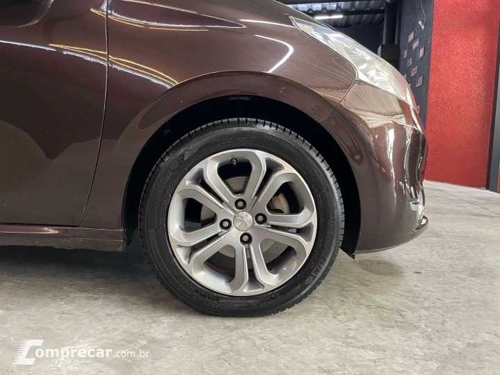 208 1.6 Griffe 16V Flex 4P Automático