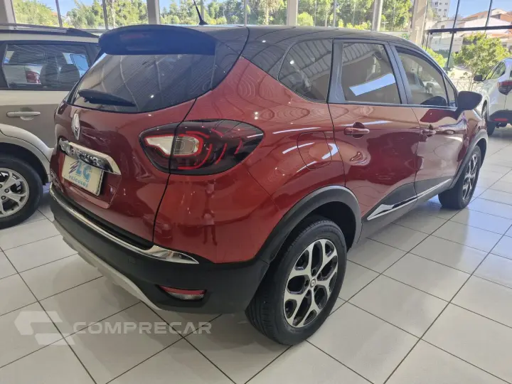 Captur 2.0 16V 4P FLEX INTENSE AUTOMÁTICO