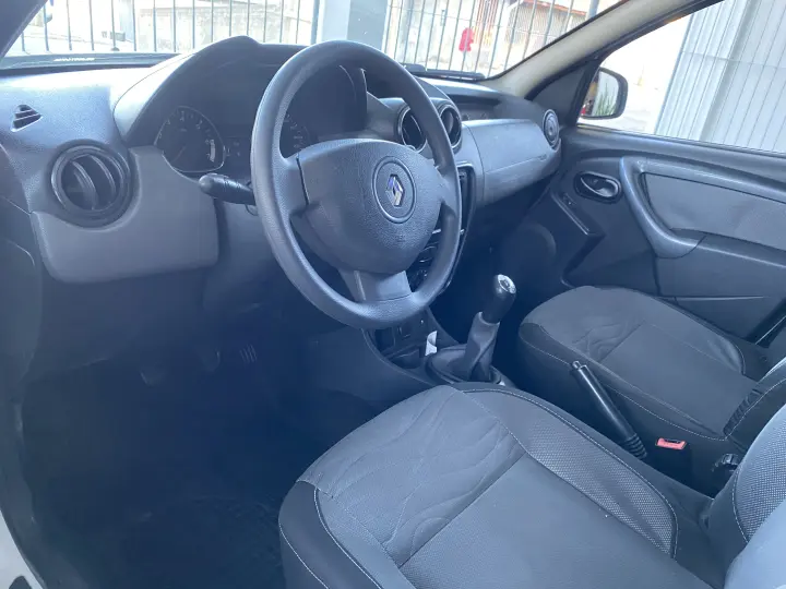 DUSTER 1.6 Tech Road 4X2 16V