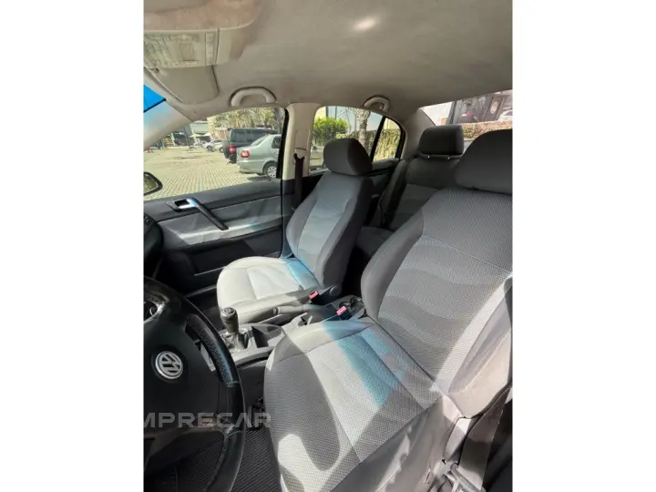 POLO SEDAN 1.6 MI 8V FLEX 4P MANUAL