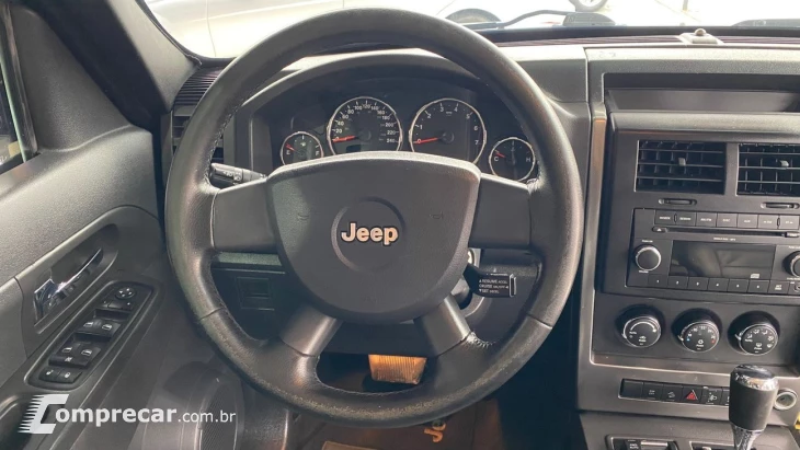 JEEP CHEROKEE 3.7 SPORT 4X4 V6 12V