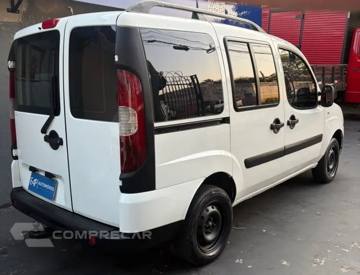 Doblo 1.8 16V 4P FLEX ESSENCE 7 LUGARES