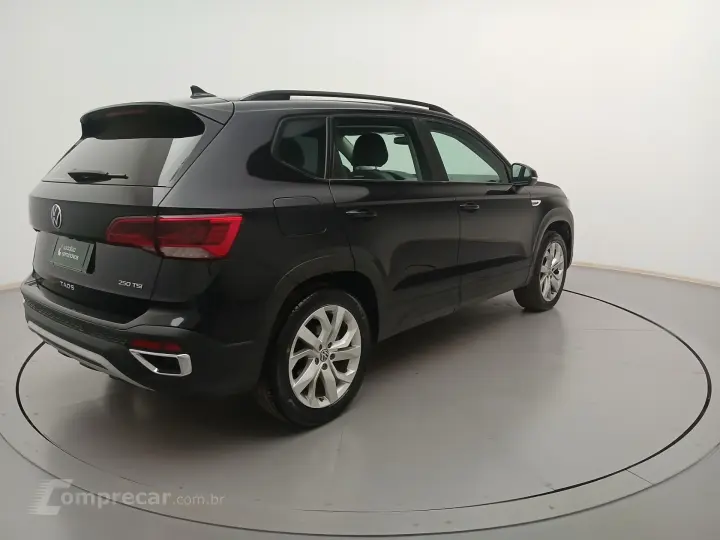 TAOS 1.4 250 TSI TOTAL FLEX COMFORTLINE AUTOMÁTICO