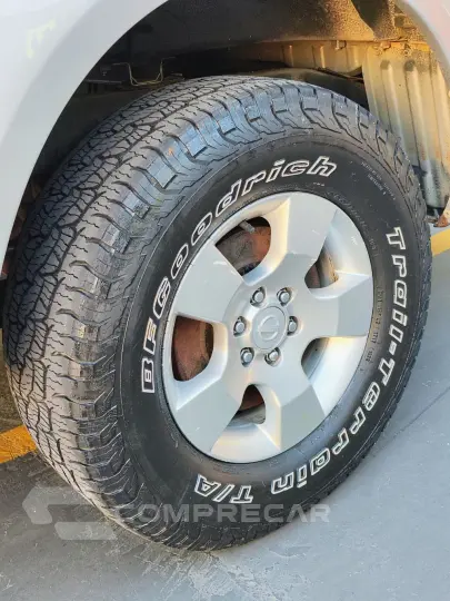 Frontier LE CD 4x4 2.5 TB Diesel Aut.
