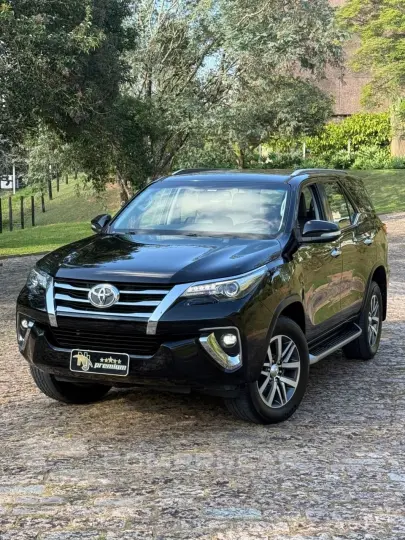 Hilux SW4 SRX 4x4 2.8 TDI 16V Dies. Aut.