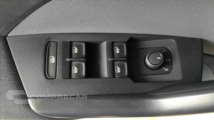 T-CROSS 1.0 200 TSI TOTAL FLEX AUTOMÁTICO