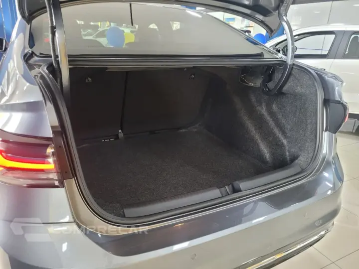VIRTUS Highline 200 TSI 1.0 Flex 12V Aut
