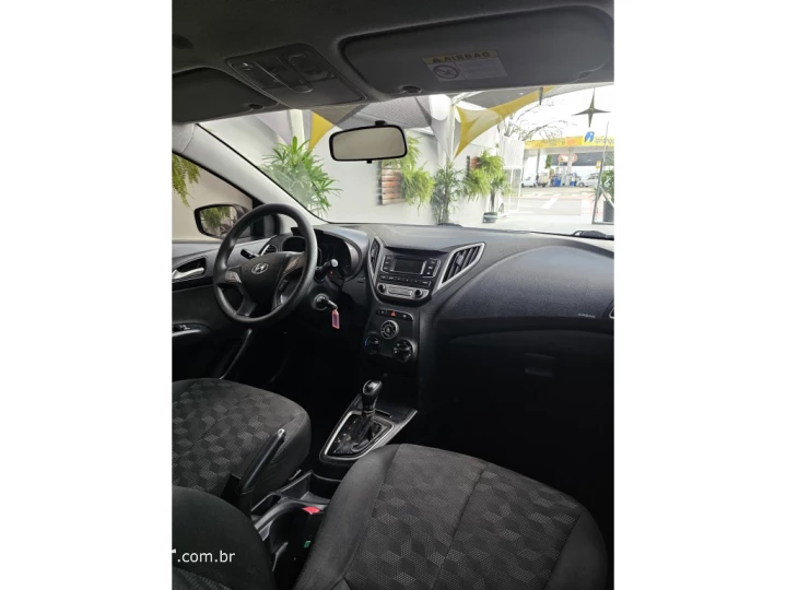 HB20 1.6 COMFORT PLUS 16V FLEX 4P AUTOMÁTICO