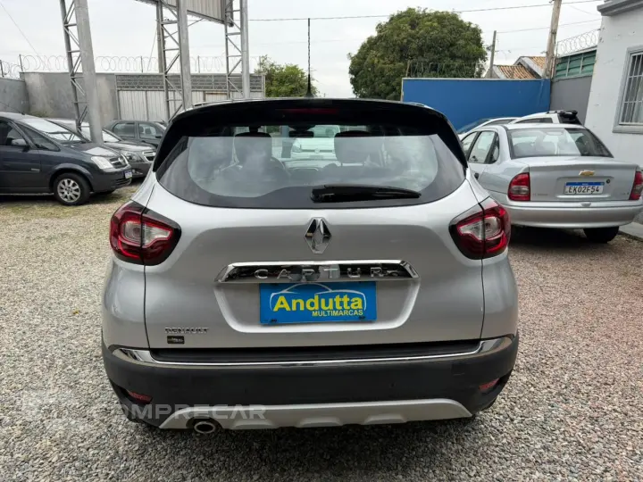 Captur 1.6 16V 4P FLEX SCE INTENSE X-TRONIC CVT