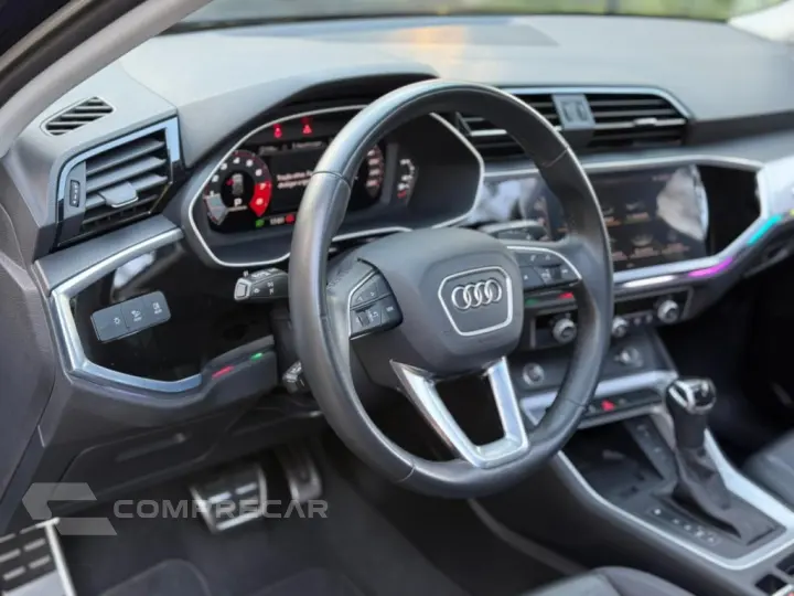Q3 2.0 40 TFSI GASOLINA PERFORMANCE BLACK QUATTRO TIPTRONIC
