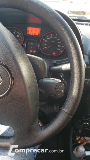 SANDERO 1.6 16V SCE Stepway Iconic