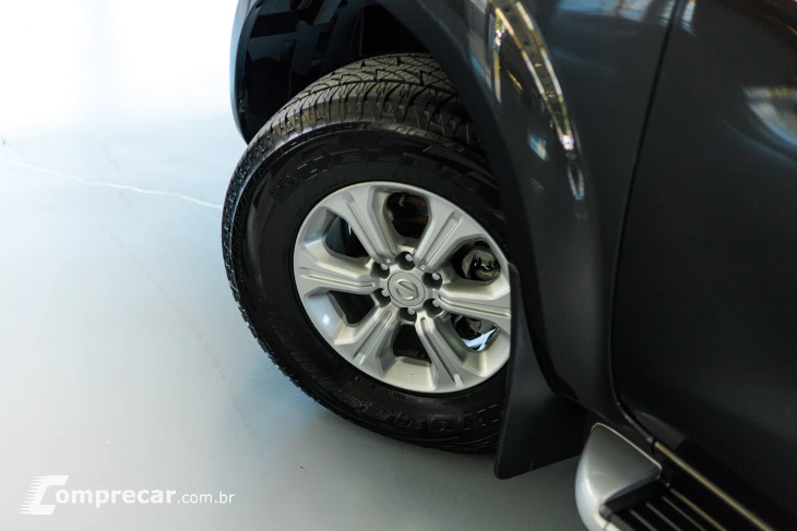 FRONTIER 2.3 16V Turbo XE CD 4X4