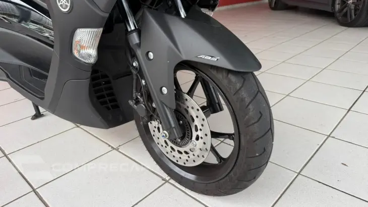 YAMAHA NMAX CONNECTED 160 ABS