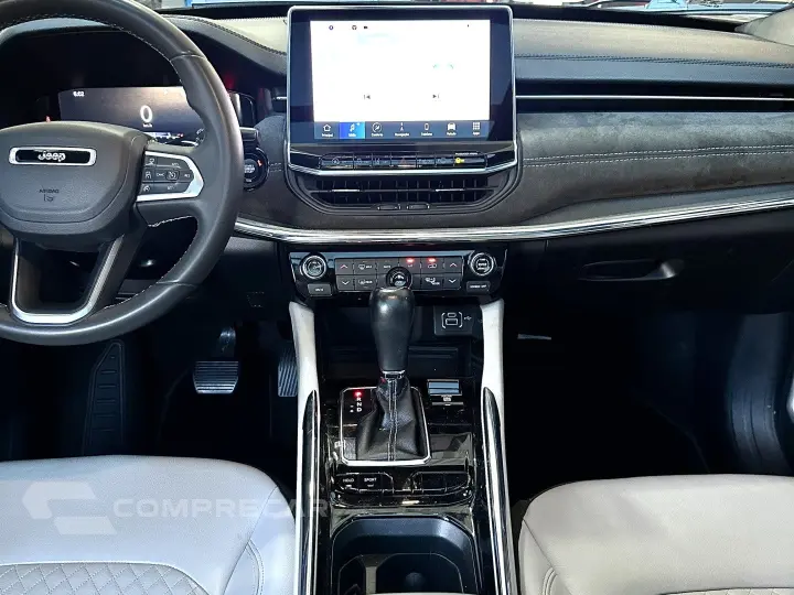 COMMANDER 1.3 T270 TURBO FLEX OVERLAND AT6