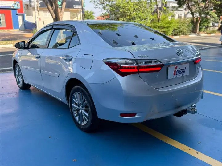 COROLLA 1.8 GLI UPPER 16V FLEX 4P AUTOMÁTICO