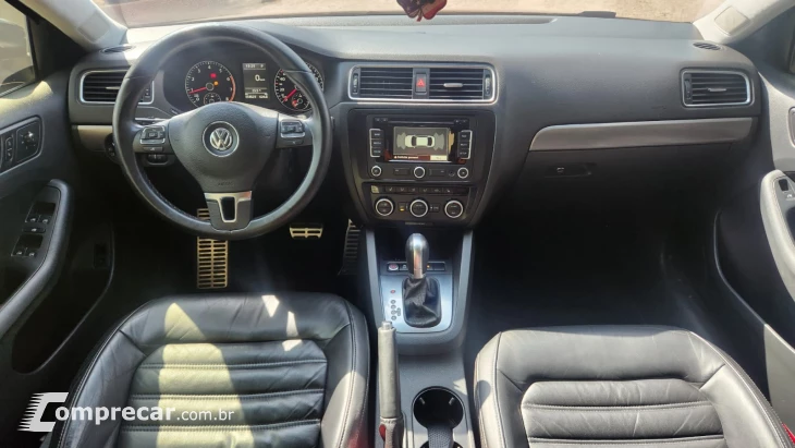 JETTA 2.0 TSI Highline