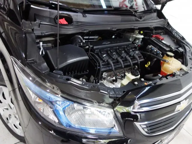 ONIX - 1.4 MPFI LT 8V 4P MANUAL