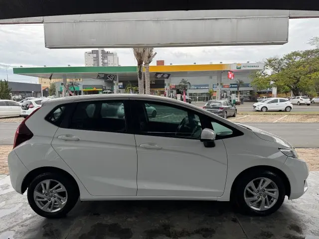 FIT - 1.5 LX 16V 4P AUTOMÁTICO