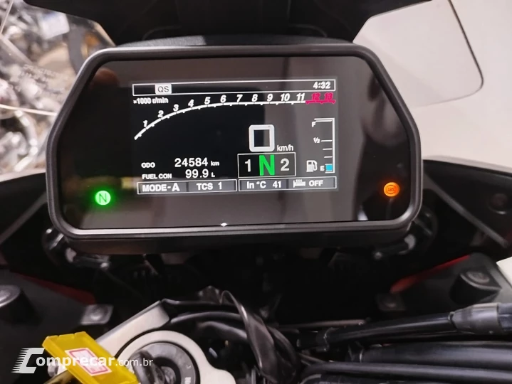 Tracer 900 GT