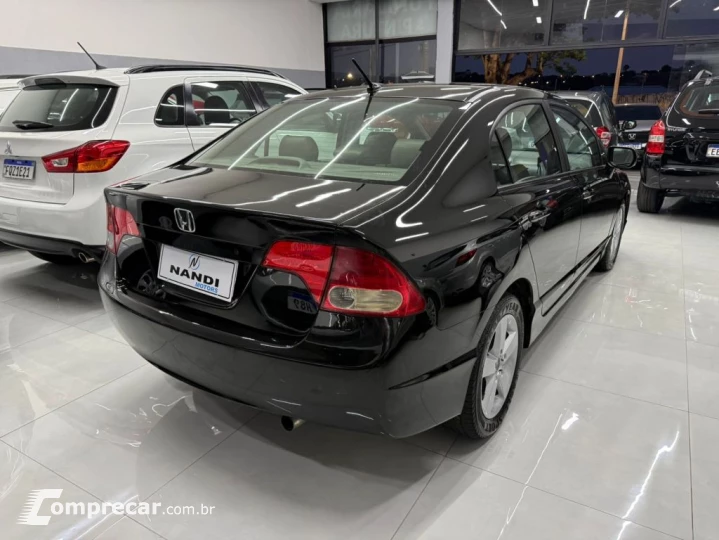 Civic Sedan LXS 1.8/1.8 Flex 16V Aut. 4p