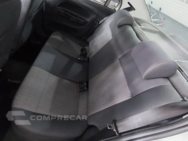 VOYAGE - 1.0 MI 8V 4P MANUAL