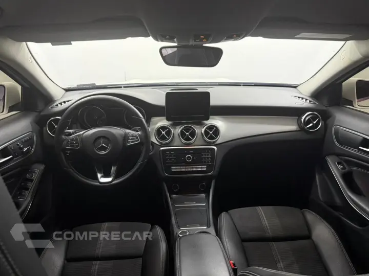 GLA 200 Advance 1.6/1.6 TB 16V Flex Aut.