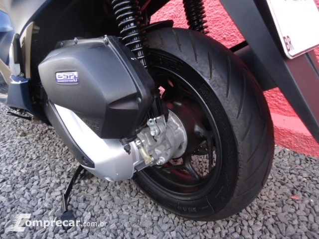 PCX 160 DLX