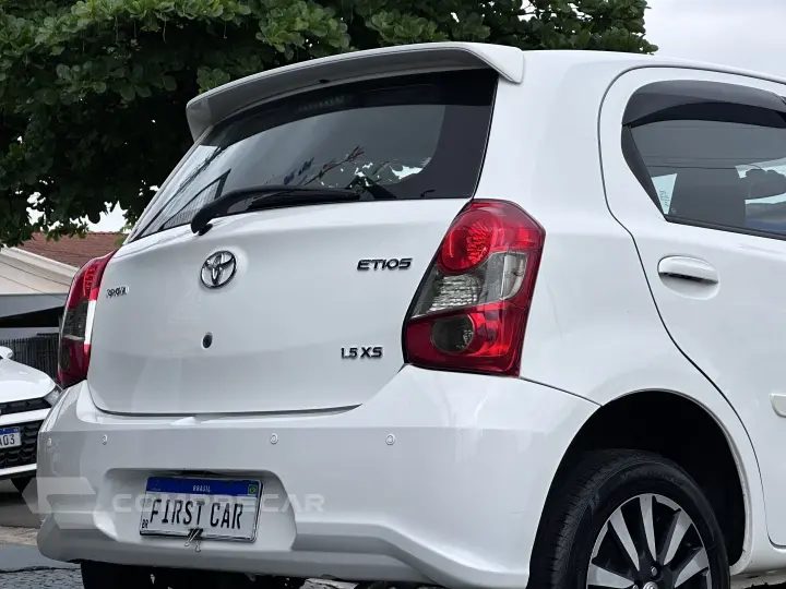 ETIOS 1.5 XS 16V FLEX 4P MANUAL