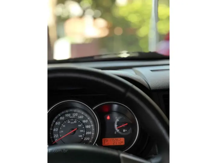 TIIDA 1.8 SL 16V FLEX 4P AUTOMÁTICO